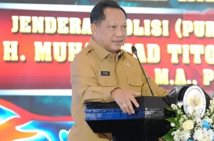 Mendagri Tito Karnavian bicara soal Presiden Prabowo Subianto minta spanduk promosi ditertibkan (Instagram @titokarnavian)