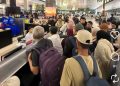 Aktivitas penerbangan Bandara Soetta ditutup, penumpang tertahan akibat abu vulkanik erupsi Gunung Anak Krakatau. Presiden Prabowo pantau (Instagram @trensterid)