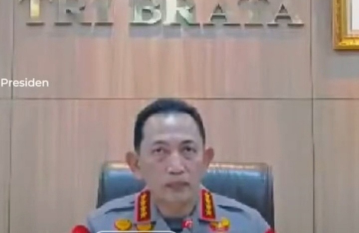 Kapolri Jenderal Listyo Sigit Prabowo lapor soal korperasi terlibat karhutla (Instagram @idnvoice)