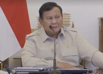 Presiden Prabowo terima laporan dari Kepala BNPB Suharyanto, Senin 7 September 2026 (Instagram @paltiwest)