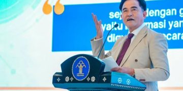 Yusril Ihza Mahendra angkat bicara soal dirinya disebut jadi penulis Buku Ala Prabowo (Instagram @yusrilihzamhd)