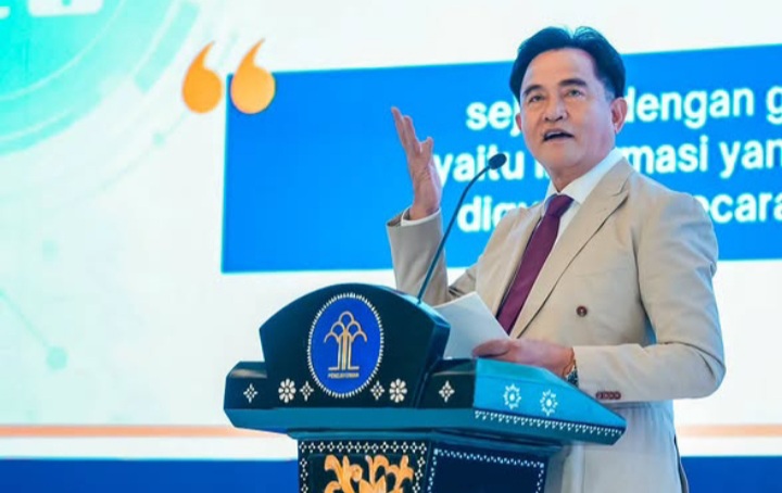 Yusril Ihza Mahendra angkat bicara soal dirinya disebut jadi penulis Buku Ala Prabowo (Instagram @yusrilihzamhd)