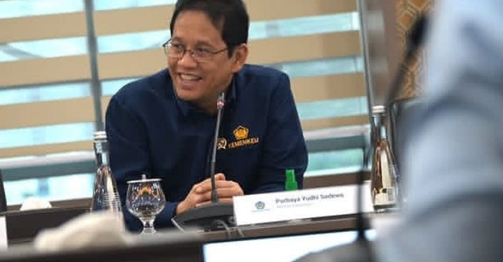 Menkeu Purbaya Yudhi Sadewa bicara soal potensi lonjakan harga minyak (Instagram @menkeuri)