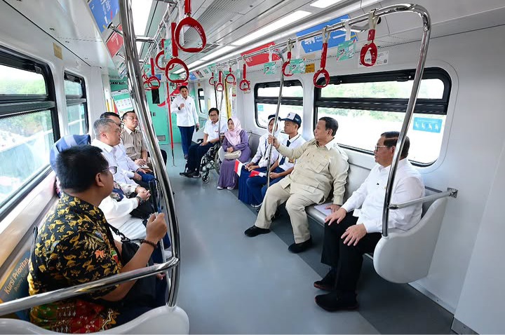 Titah Prabowo ke Danantara, Dukung Pendanaan Proyek LRT JIS dan Whoosh Halim