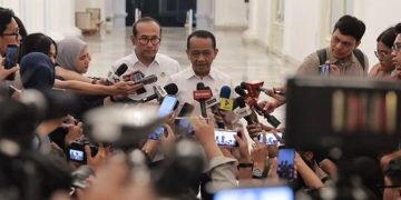 Menteri ESDM Bahlil Lahadalia bicara soal kelangkaan BBM di Makassar (Instagram @sekretariat.kabinet)