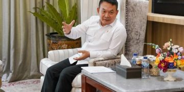 Kepala Staf Kepresidenan (KSP) Jenderal TNI (Purn) Dudung Abdurachman bicara soal usulan Presiden Prabowo Subianto untuk sekolah negeri gratis (Instagram @kantorstafpresidenri)