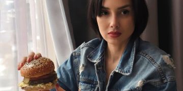 Sara Wijayanto unggah sebuah pesan di tengah perceraian dengan Demian Aditya (Instagram @sarawijayanto)