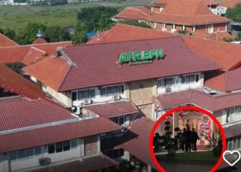 11 Jam KPK Geledah Kanwil ATR/BPN Jawa Timur Akhirnya Tuntas, Penyidik KPK Terpantau Bawa Koper Besar