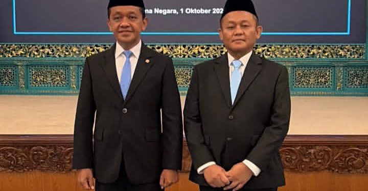 Sarmuji dilantik jadi Menperin gantikan Menperin, Kamis 1 Oktober 2026. Foto sebelah kiri Bahlil Lahadalia dan kanan Sarmuji (Instagram @m.sarmuji)
