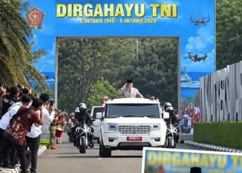 Presiden Prabowo Subianto saat tiba di Mabes Cilangkat untuk HUT ke 81 TNI yang digelar hari ini Senin 5 Oktober 2026 (Instagram @katakitaig)