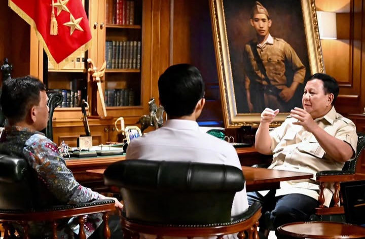 Kepala dan Wakil Bakom RI dipanggil Presiden Prabowo pada Minggu sore 4 Oktober 2026 (Instagram @sekretariat.kabinet)