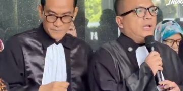 Denny Indrayana salah satu penggugat ijazah Wapres Gibran (Instagram @dennyindrayana99)