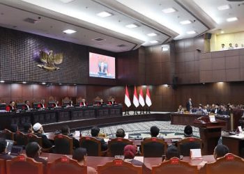 Sidang pembacaan putusan MK soal gugatan ijazah Wakil Presiden (Wapres) Gibran Rakabuming Raka (Instagram @mahkamahkonstitusi)